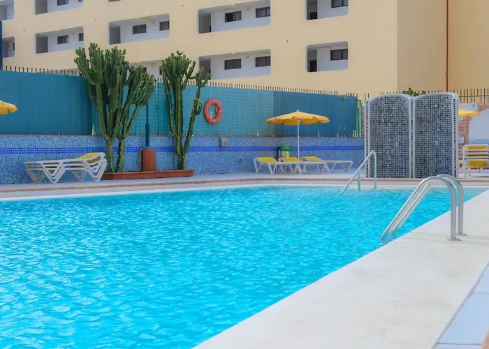 Hotel apartamentowy Arenas 3*